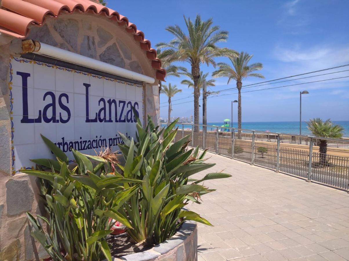 Las Lanzas Playa Muchavista San Juan เอลกัมเปโญ ภายนอก รูปภาพ